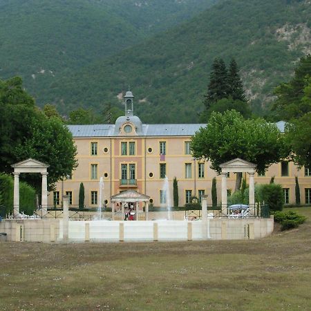 Appartement Chateau Des Gipieres Montbrun-les-Bains Bagian luar foto
