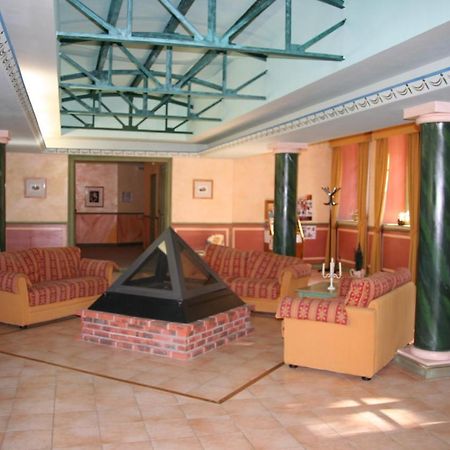 Appartement Chateau Des Gipieres Montbrun-les-Bains Bagian luar foto