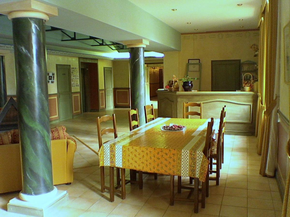 Appartement Chateau Des Gipieres Montbrun-les-Bains Bagian luar foto
